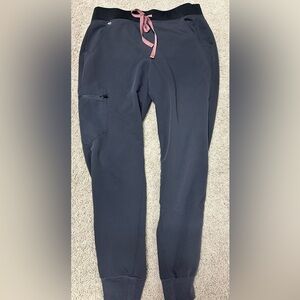 Figs Women’s Gray Scrub Set Size S